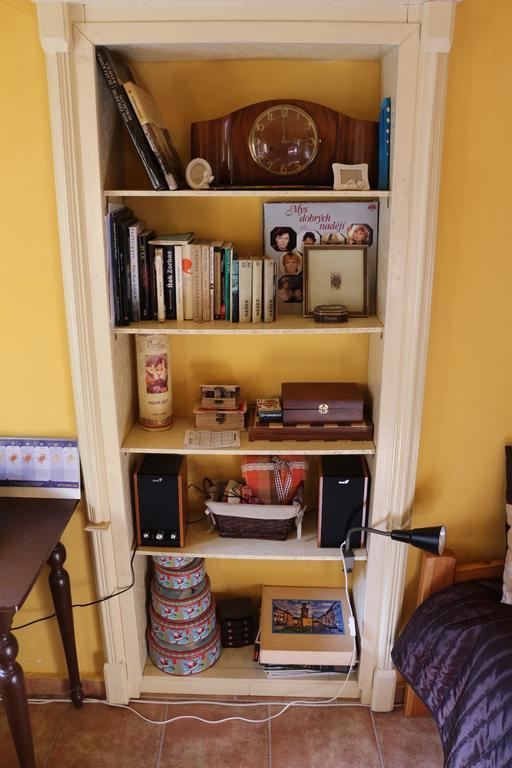 Apartman Na Zlatom Dvore Banská Štiavnica Chambre photo